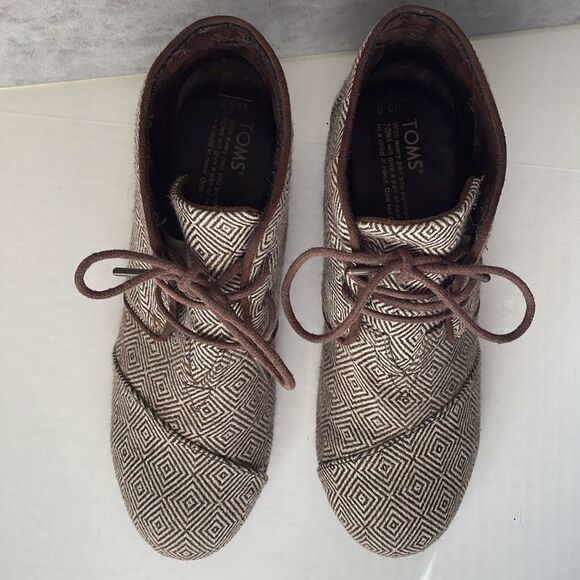 TOMS Desert Wedge Booties in Herringbone brown color lace up shoes women’s 8.5 - Picture 5 of 14
